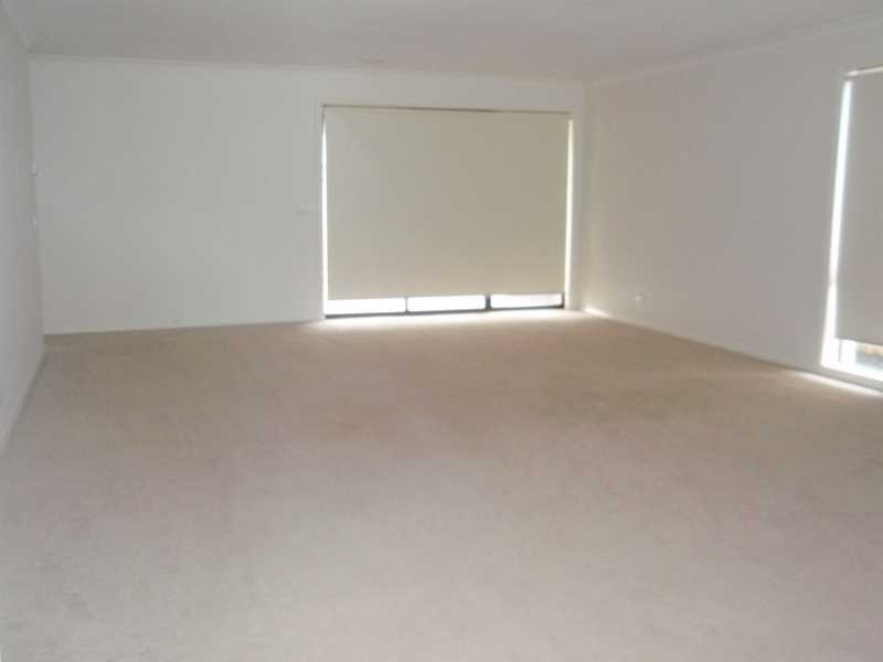 39 Belleville Close, Burnside Heights VIC 3023