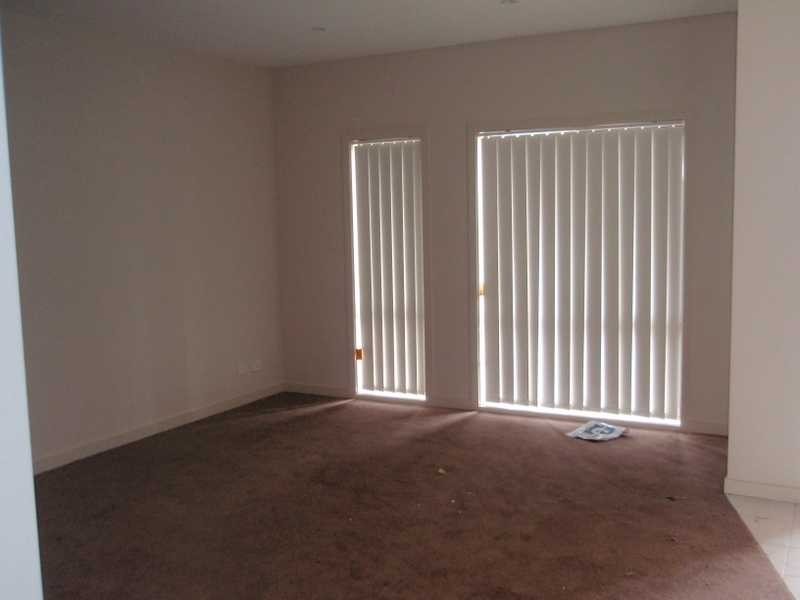 403 Hume Drive, Caroline Springs VIC 3023