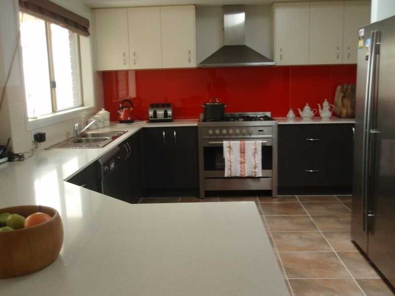 42 Prymont Terrace, Taylors Hill VIC 3037