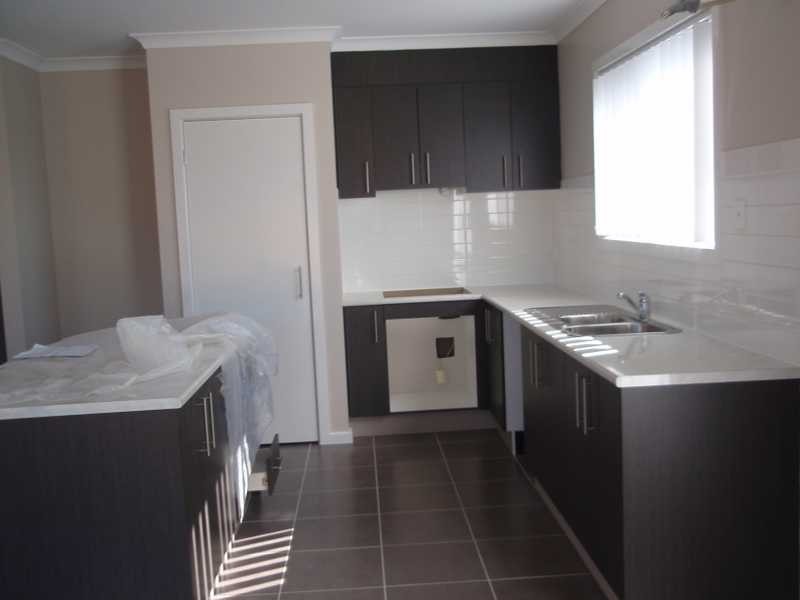 1012 Turpentine Road, Brookfield VIC 3338