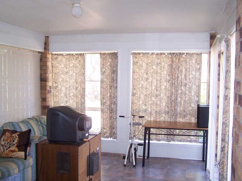 24 Peace Street, Warwick QLD 4370