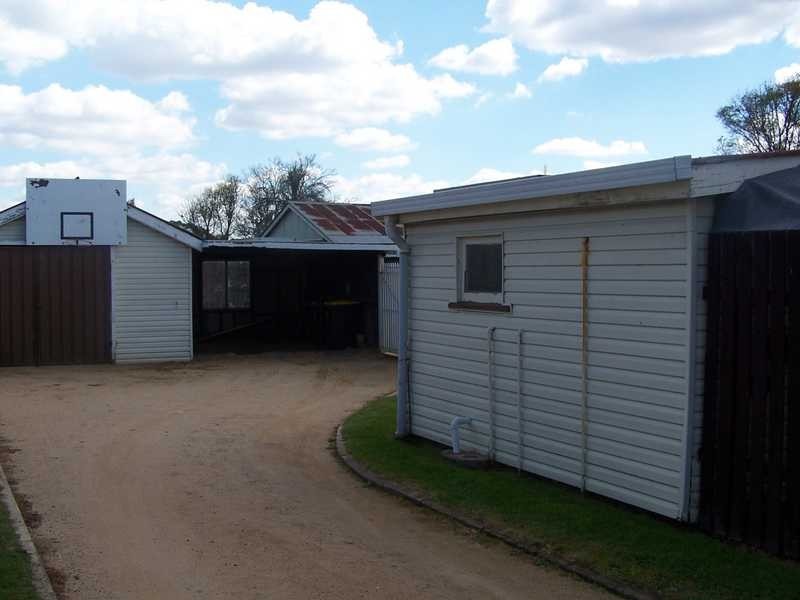 13 Dragon Street, Warwick QLD 4370