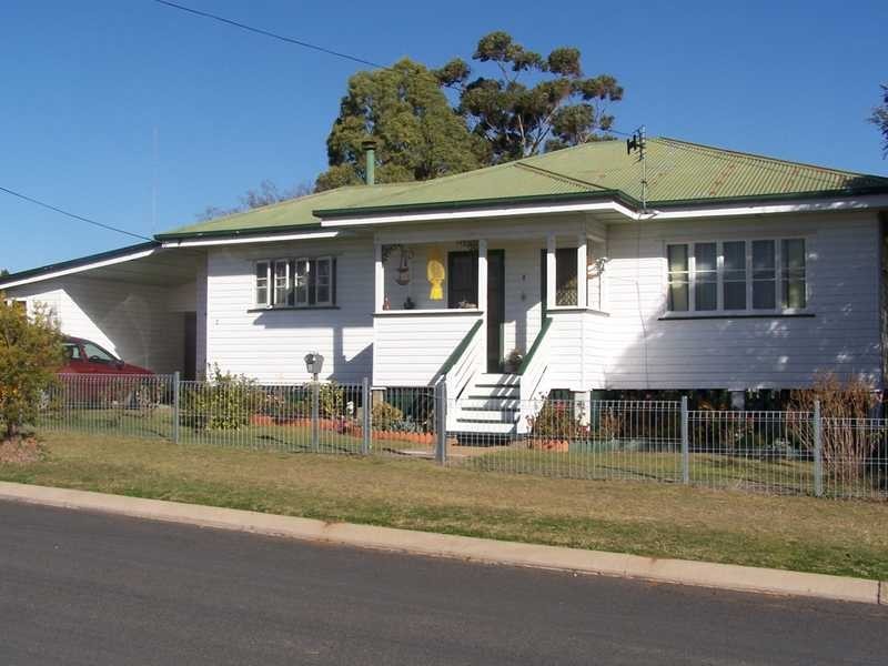 2 Mill Street, Warwick QLD 4370