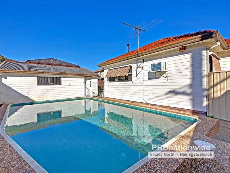 2a Chuter Avenue, Monterey NSW 2217