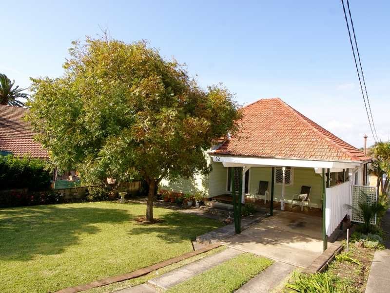 32 Carlton Crescent, Kogarah Bay NSW 2217