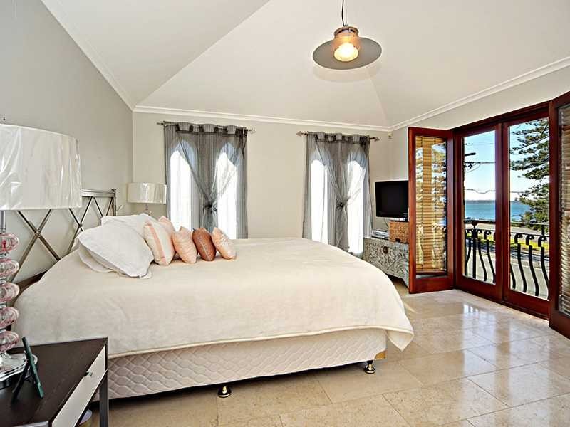 189 The Grand Parade, Monterey NSW 2217