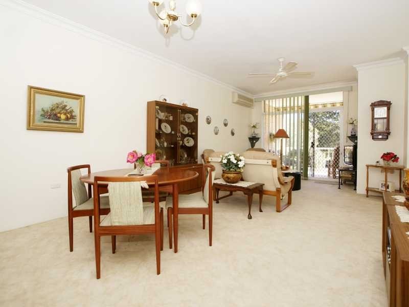 1/150 Chuter Avenue, Sans Souci NSW 2219