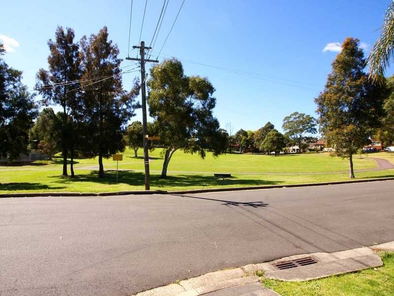 23 Leslie Road, Bexley NSW 2207