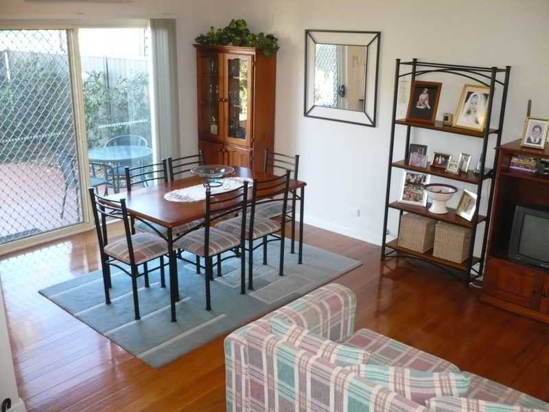 2/37-39 Burlington Street, Monterey NSW 2217