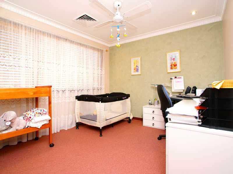 6 Walton Street, Blakehurst NSW 2221