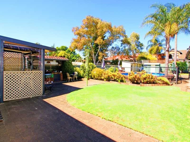 6 Walton Street, Blakehurst NSW 2221
