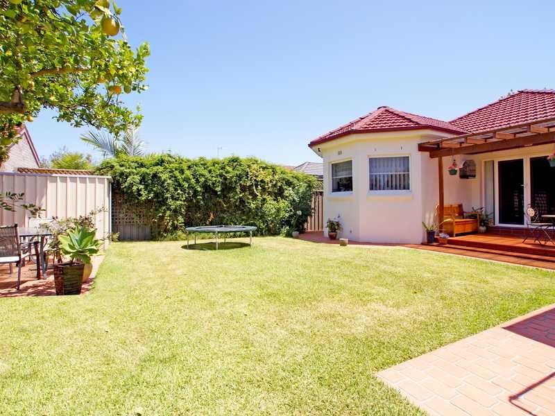 27 Robert Street, Sans Souci NSW 2219