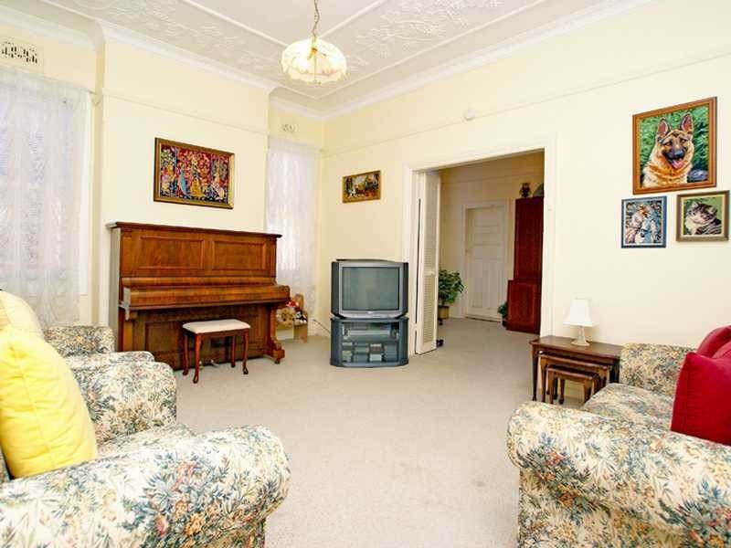 4 Percival Street, Carlton NSW 2218