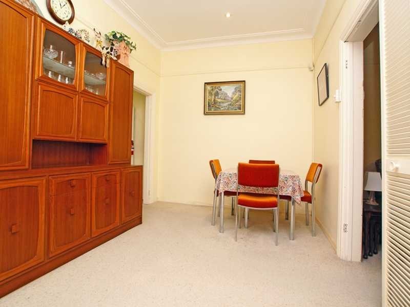 4 Percival Street, Carlton NSW 2218