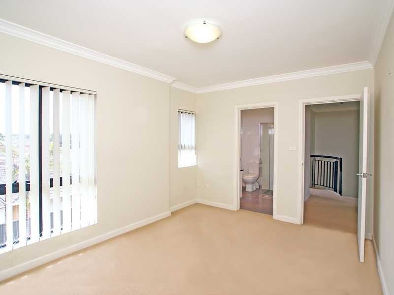 2/36 Burlington Street, Monterey NSW 2217