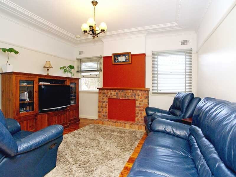 26 Cooleen Street, Blakehurst NSW 2221