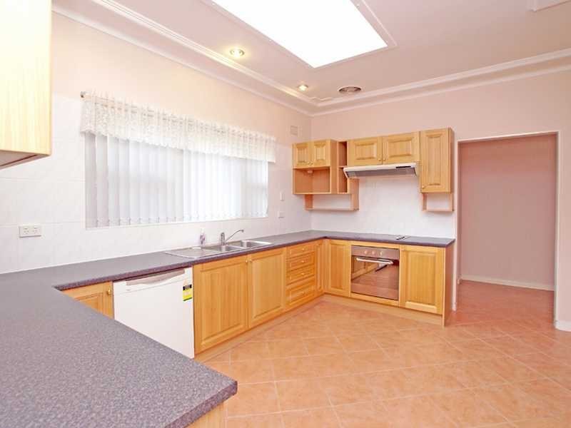 6 Battye Avenue, Beverley Park NSW 2217