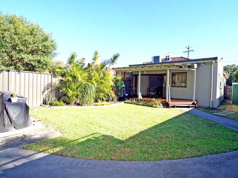 8 Ercildoune Avenue, Beverley Park NSW 2217