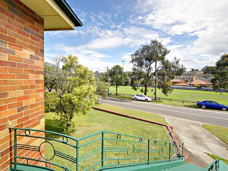 10 Parkside Drive, Kogarah Bay NSW 2217