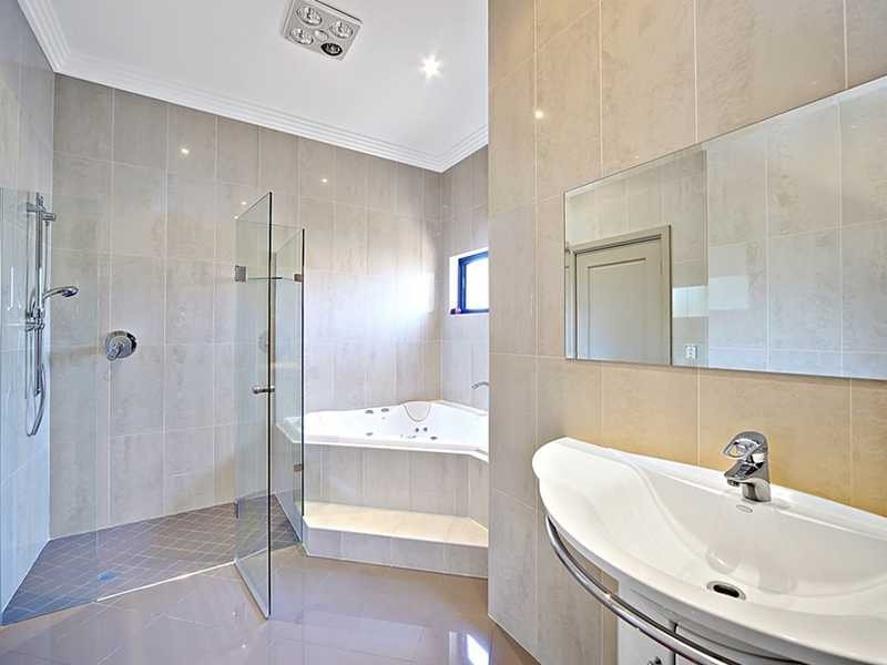 12 Jameson Lane, Sans Souci NSW 2219