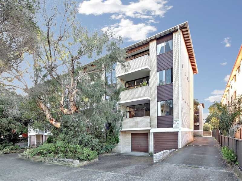 4/54 Solander Street, Monterey NSW 2217