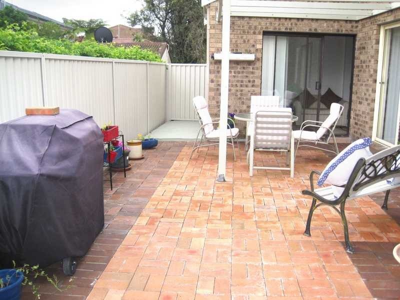 2/57 Old Taren Point Road, Taren Point NSW 2229