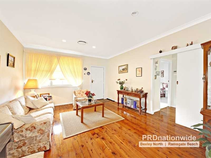 2/122 Russell Avenue, Dolls Point NSW 2219