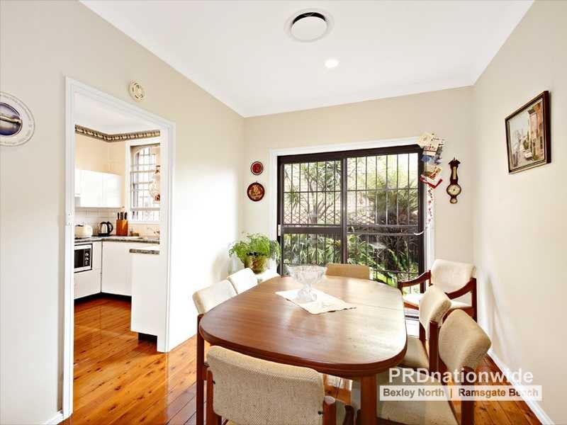 2/122 Russell Avenue, Dolls Point NSW 2219