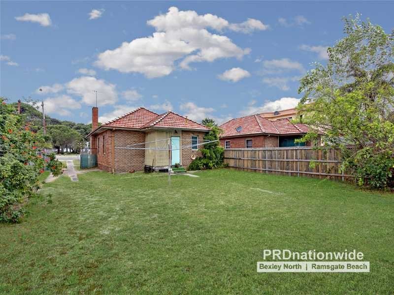 320 The Grand Parade, Sans Souci NSW 2219