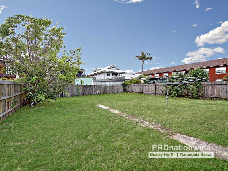 320 The Grand Parade, Sans Souci NSW 2219