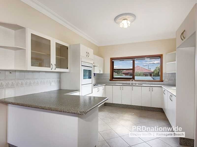 15a Toyer Avenue, Sans Souci NSW 2219