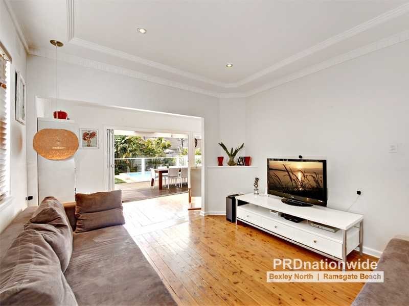 25 Minton Avenue, Dolls Point NSW 2219