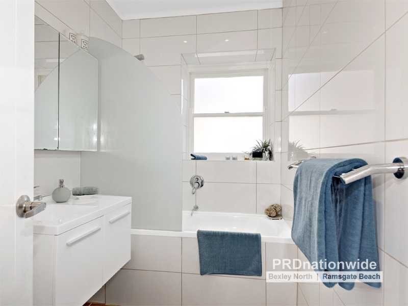 25 Minton Avenue, Dolls Point NSW 2219