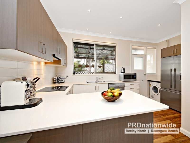 2/3 Clareville Avenue, Sans Souci NSW 2219