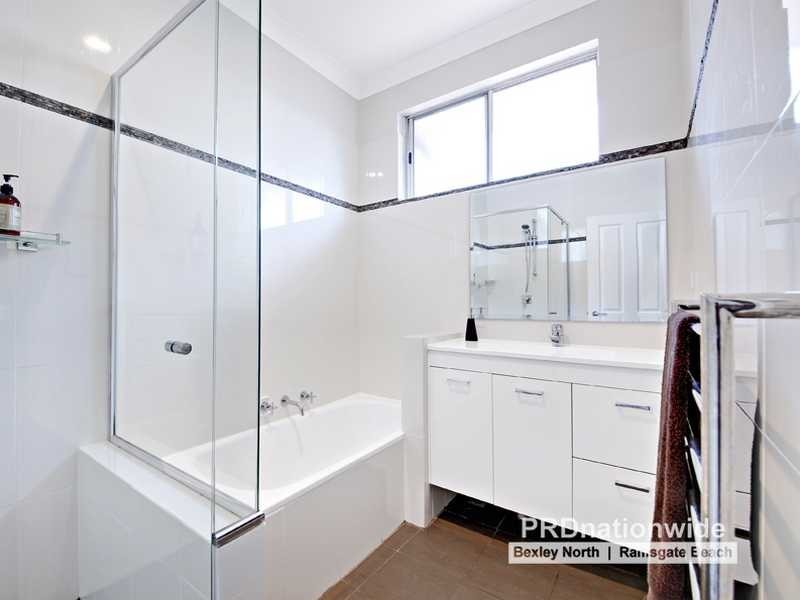 2/3 Clareville Avenue, Sans Souci NSW 2219