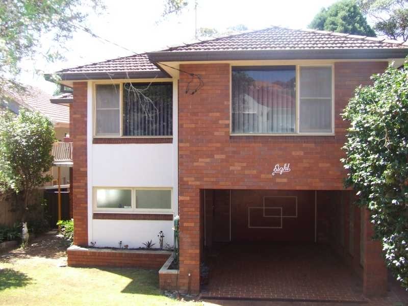 8 Allawah Avenue, Carss Park NSW 2221