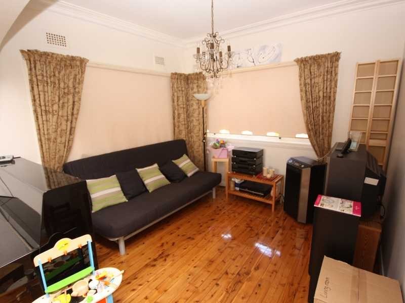 137 Napoleon Street, Sans Souci NSW 2219