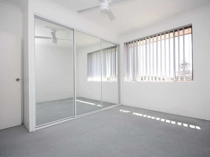 2-4 Crawford Road, Brighton-le-sands NSW 2216