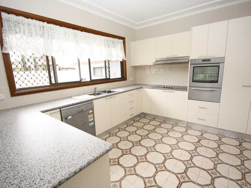 2A Chuter Avenue, Monterey NSW 2217