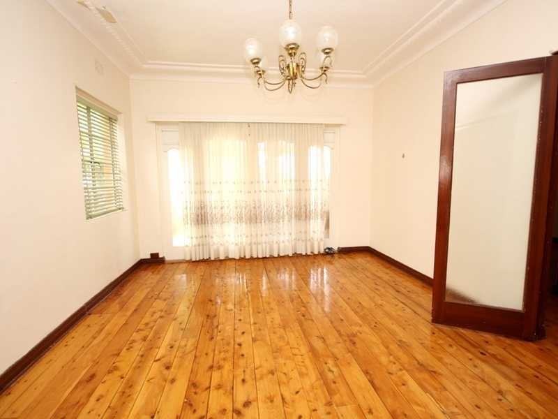 210 The Grand Parade, Monterey NSW 2217