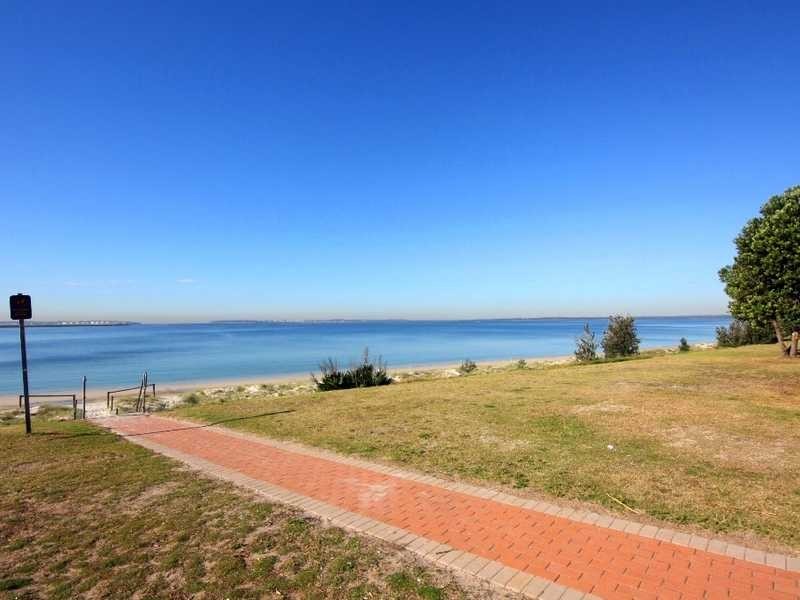 40 Little Grand Pde, Brighton-le-sands NSW 2216