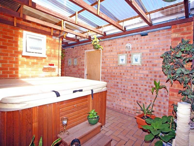 232 Grand Pde, Monterey NSW 2217
