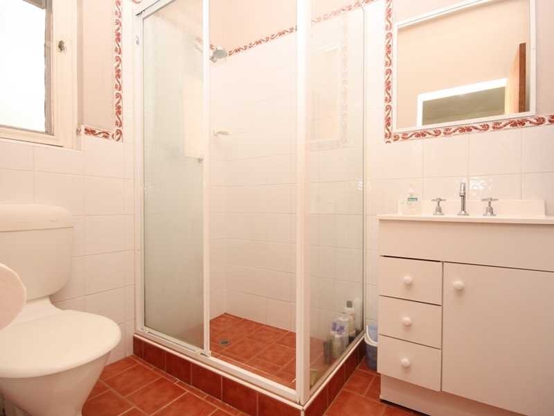 132 Grand Pde, Brighton-le-sands NSW 2216