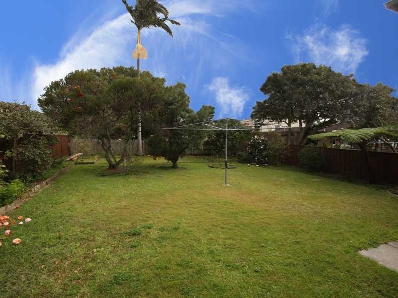 14 Centre Street, Blakehurst NSW 2221