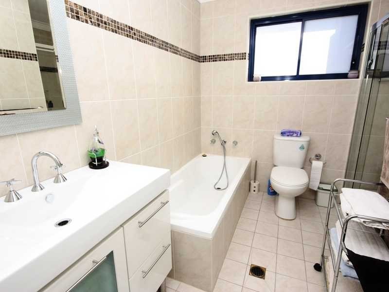 49 General Holmes Dr, Brighton-le-sands NSW 2216