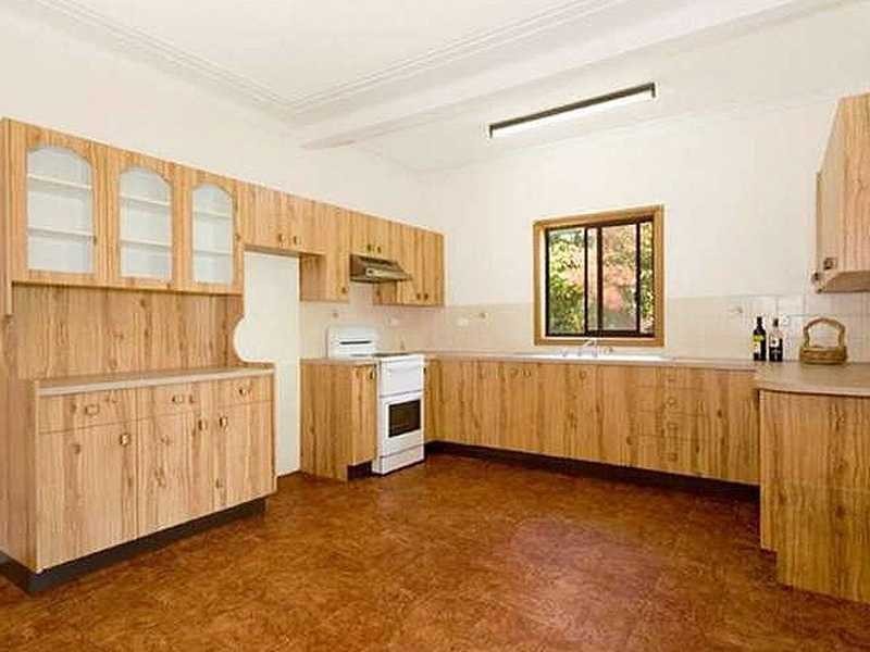 16 Macfarlane Street, Sylvania NSW 2224