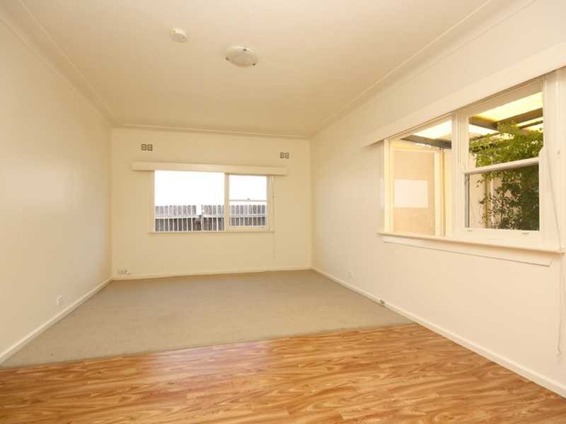 18 Carlton Crescent, Kogarah Bay NSW 2217