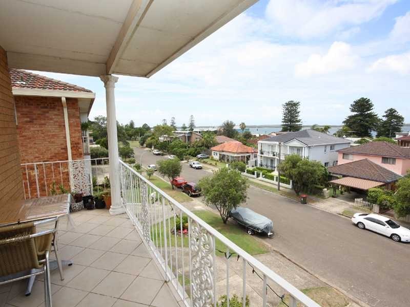 17 McMillan Avenue, Sandringham NSW 2219