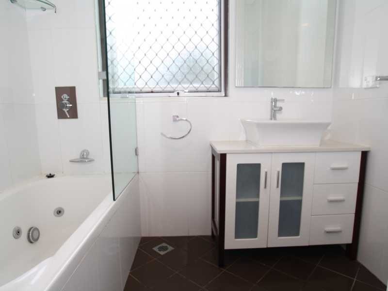 124 Chuter Avenue, Ramsgate Beach NSW 2217