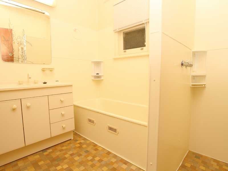 24 Pasadena Street, Monterey NSW 2217